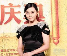 胸超大的女明星,揭秘娱乐圈的“胸器”传奇
