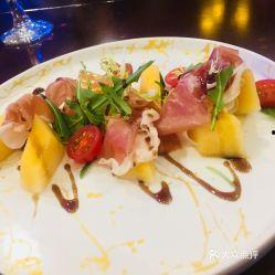 西班牙蜜瓜火腿怎么吃,西班牙蜜瓜火腿的多样美味食用指南