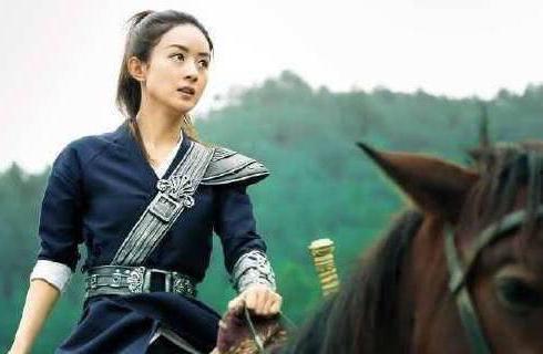 明星可马,闪耀星途，魅力无限