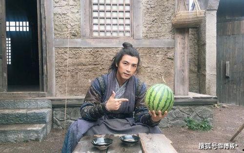 片场吃瓜,揭秘明星幕后“吃瓜”瞬间